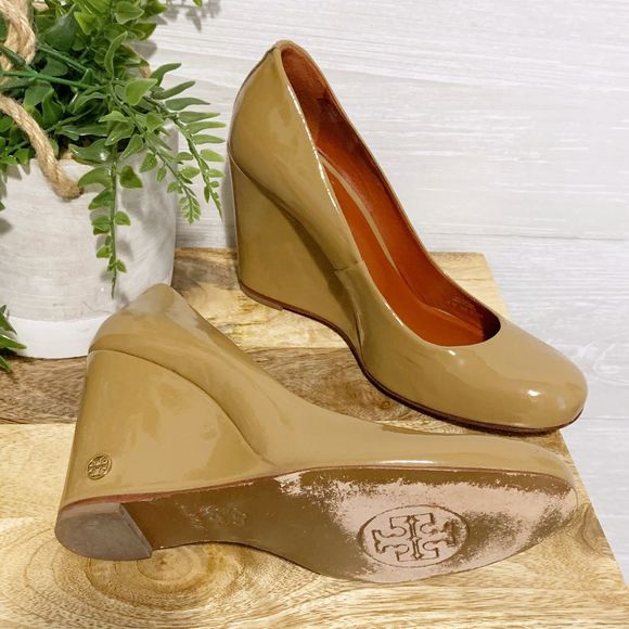 Tory Burch Shoes - Tory Burch | Annelise Wedge, Sz 9.5
